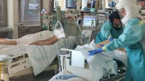 Covid-19, UKC Maribor