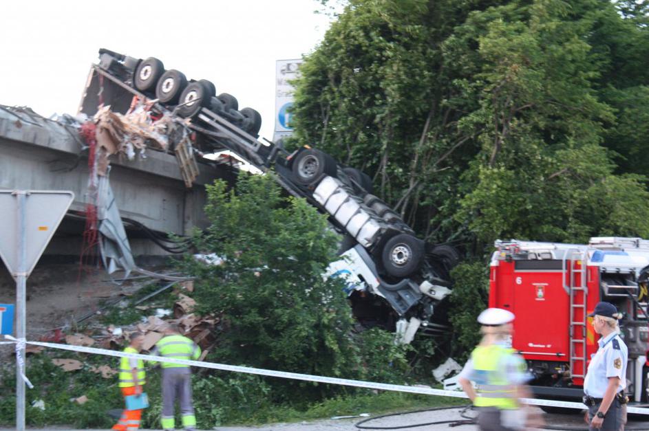 Prometna nesreča na Tržaški cesti