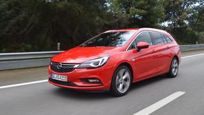 Opel astra sports tourer