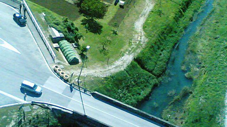 cvetliÄna korita Joras Dragonja Metod TekavÄiÄ