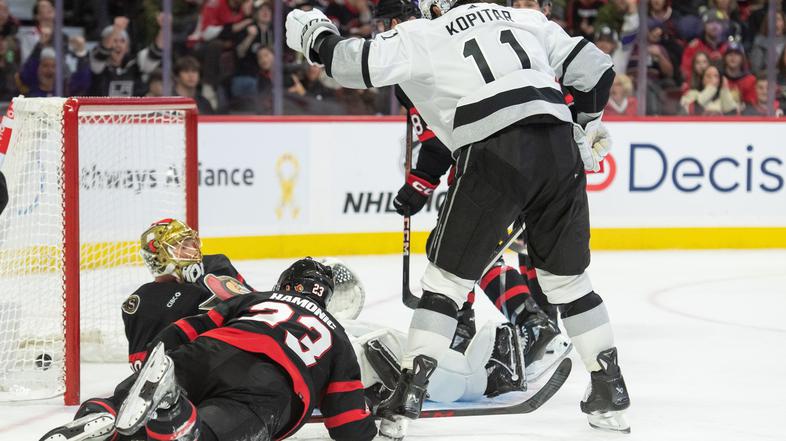 Anže Kopitar LA Kings Senators