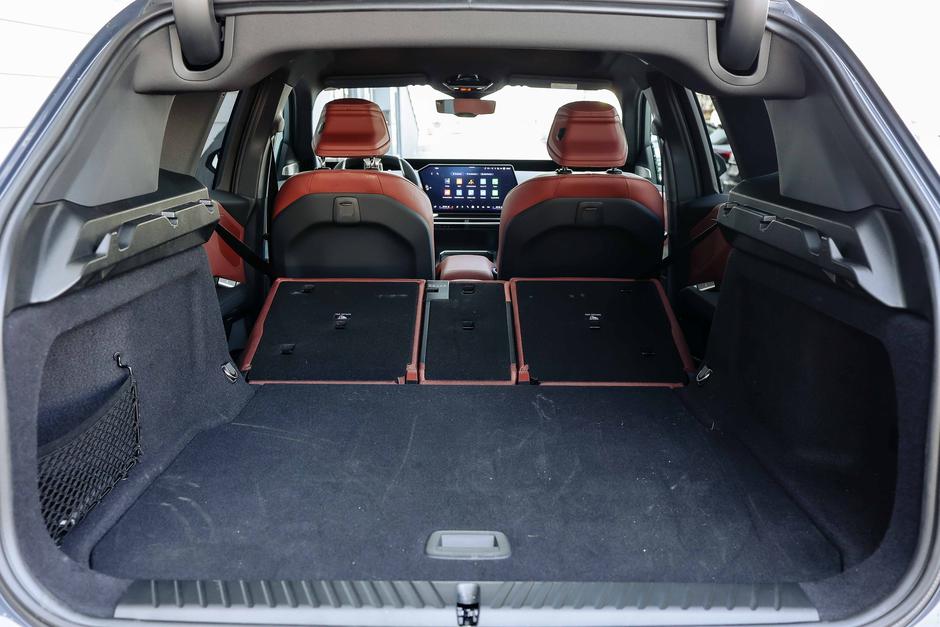 BMW iX3 | Avtor: Saša Despot