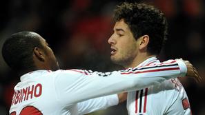 alexandre pato robinho