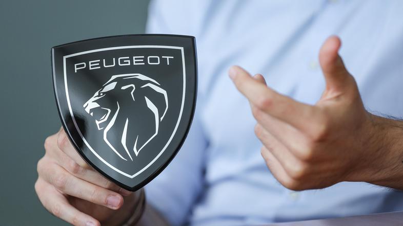 Peugeot logotip Hella