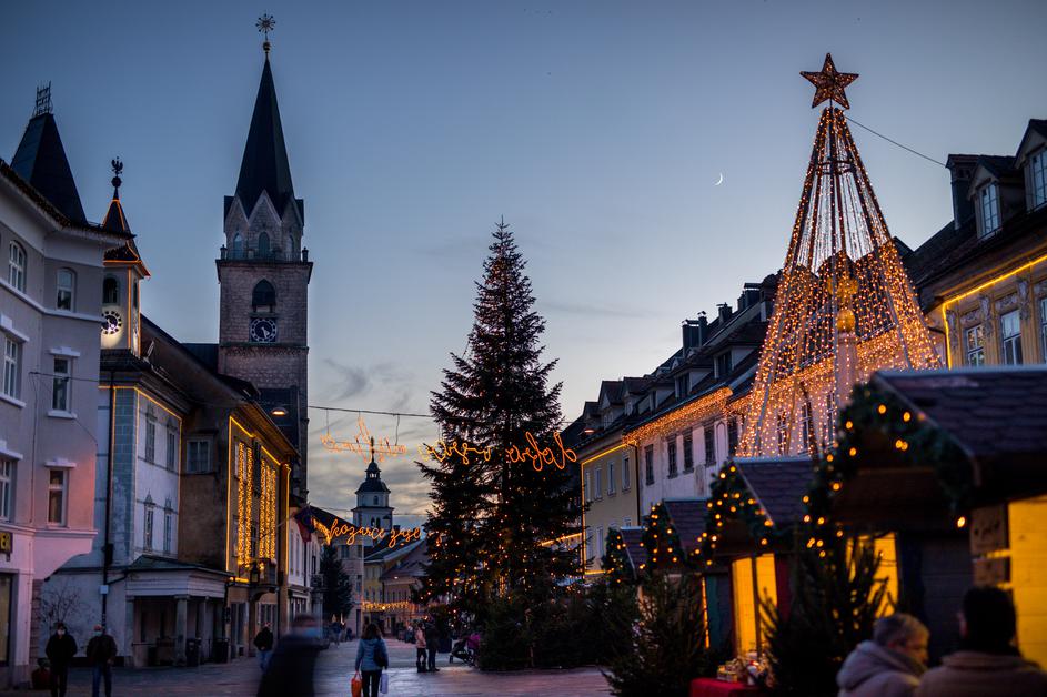 Veseli december, Kranj, okrasitev