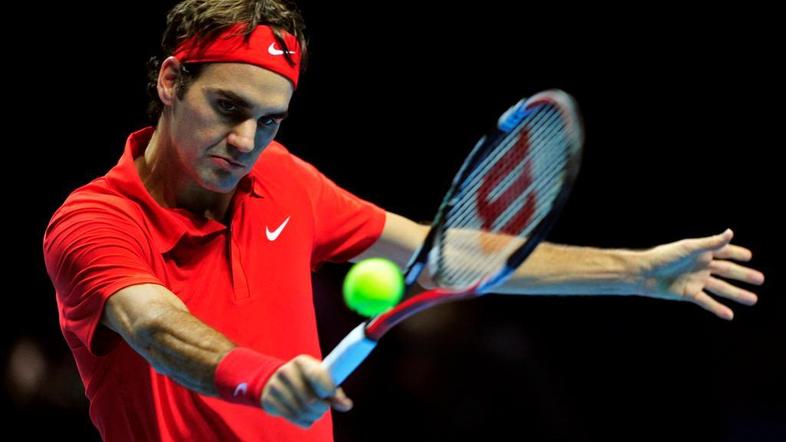 Roger Federer : David Ferrer 6:1, 6:4