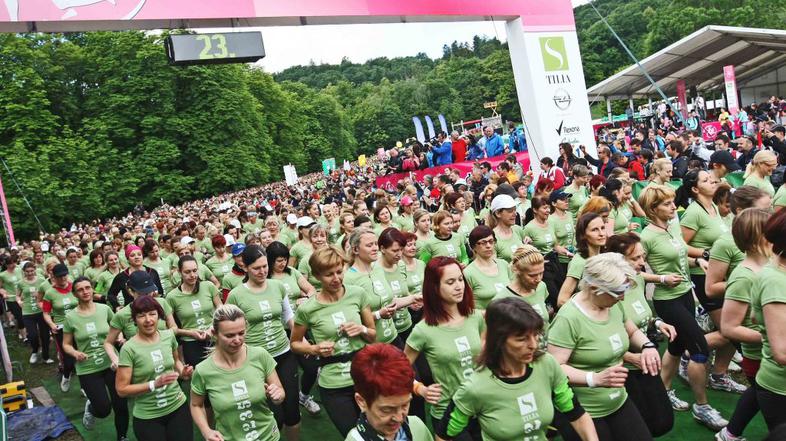 8. DM tek za ženske