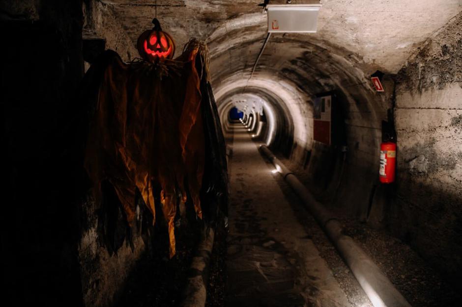 Noč čarovnic v robih pod starim Kranjem | Avtor: arhiv Zavod za turizem in kulturo Kranj