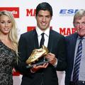 Sofia Balbi Kenny Dalglish Golden Boot Luis Suarez