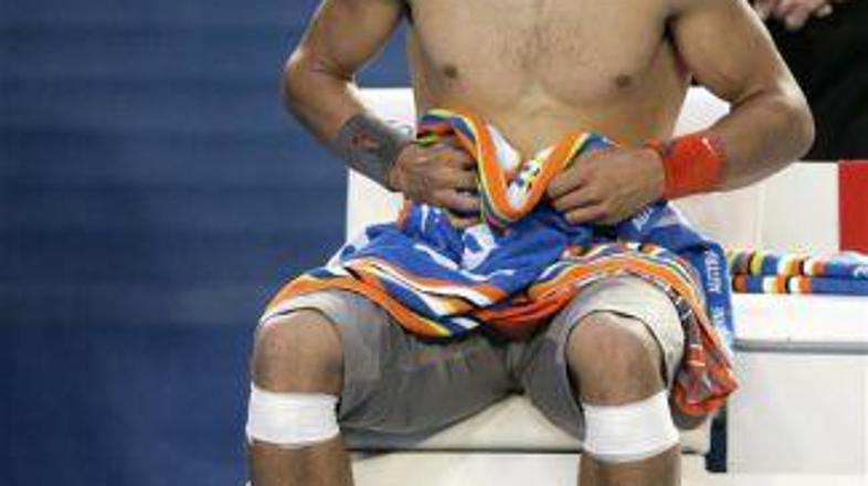 Rafael Nadal je moral Melbourne zapustiti prej kot je načrtoval.