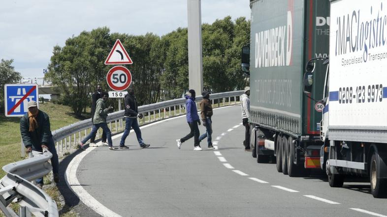 Kriza z begunci v Calaisu, Calais