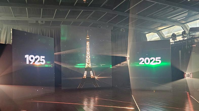 Citroën, Eifflov stolp, elektrifikacija