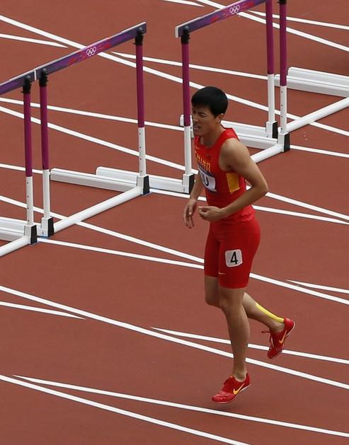 Liu Xiang 110m z ovirami padec london 2012