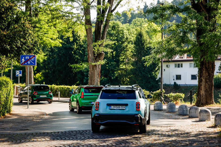 Predstavitev Renault twingo, R4 in R5 | Avtor: Saša Despot