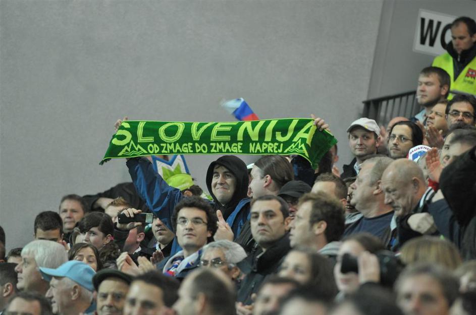 Navijači na tekmi Slovenija - Gruzija v Kopru