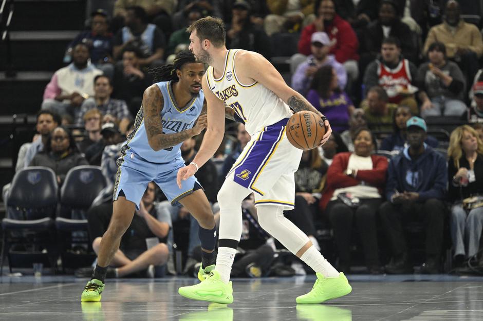 Ja Morant in Luka Dončić | Avtor: Profimedia