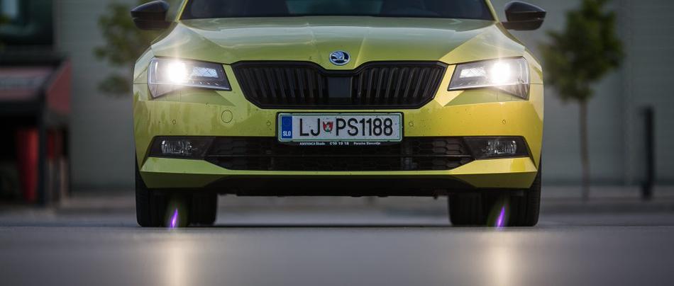 Škoda superb sportline
