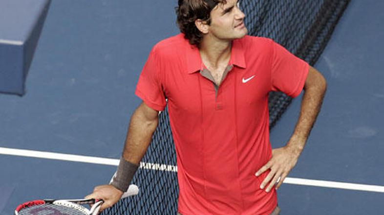 Roger Federer se proti Thiagu Alvesu niti v enem trenutku ni počutil ogroženega.