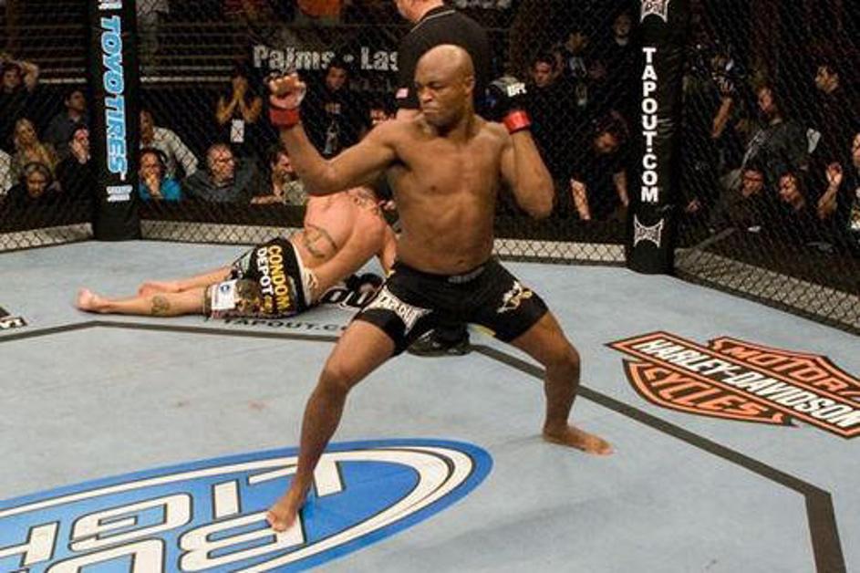 Anderson Silva bo že osmič branil naslov UFC prvaka v srednji kategoriji.