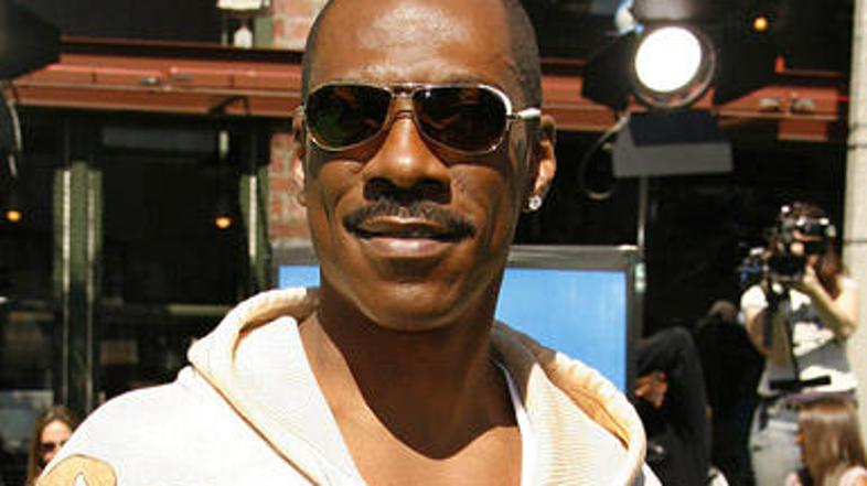 Eddie bo moral plačevati preživnino.