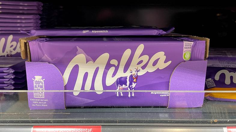 Milka Alpine Milk