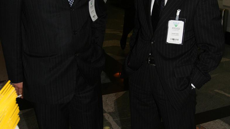 Roman Didovič (levo) bo vršilec dolžnosti, dokler ne izberejo direktorja oziroma