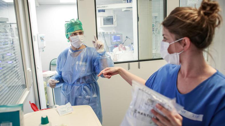 Koronavirus v Franciji