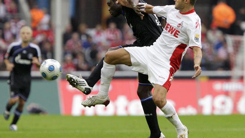 Youssef Mohamad (v belem dresu) je postal novi kapetan Kölna. (Foto: EPA)