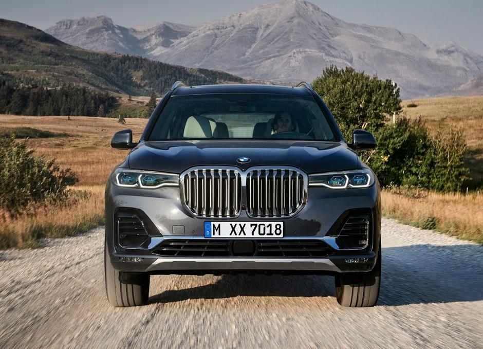 BMW X7 | Avtor: BMW