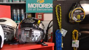 Motoristična čelada