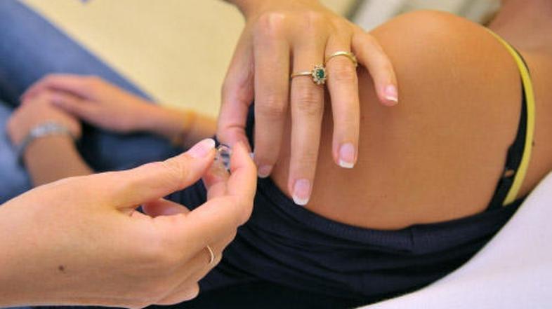 Najprimernejši čas za cepljenje je konec oktobra ali novembra. (Foto: Anže Petko