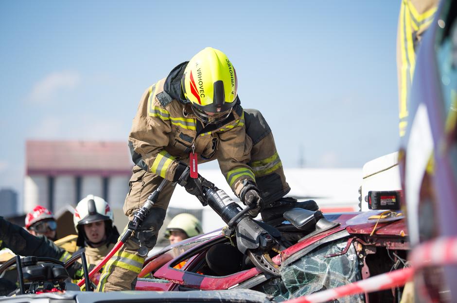 Heavy Rescue | Avtor: Anže Petkovšek