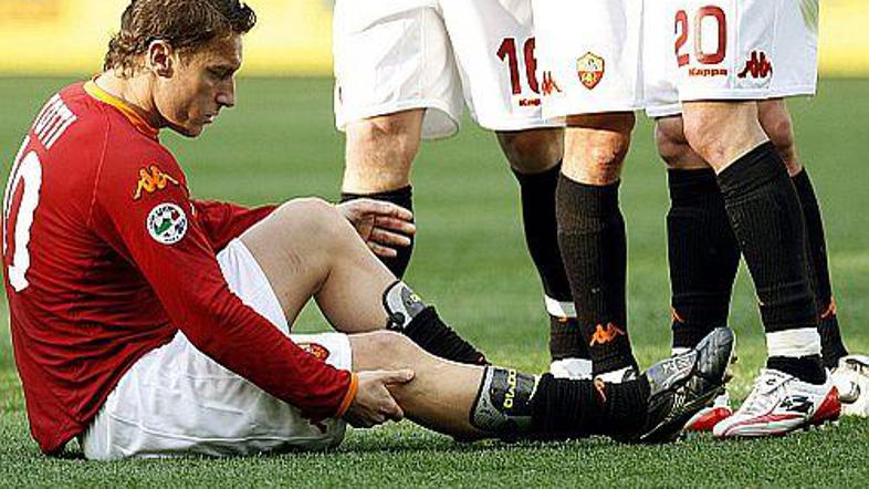 Totti nima sreče z zdravjem.