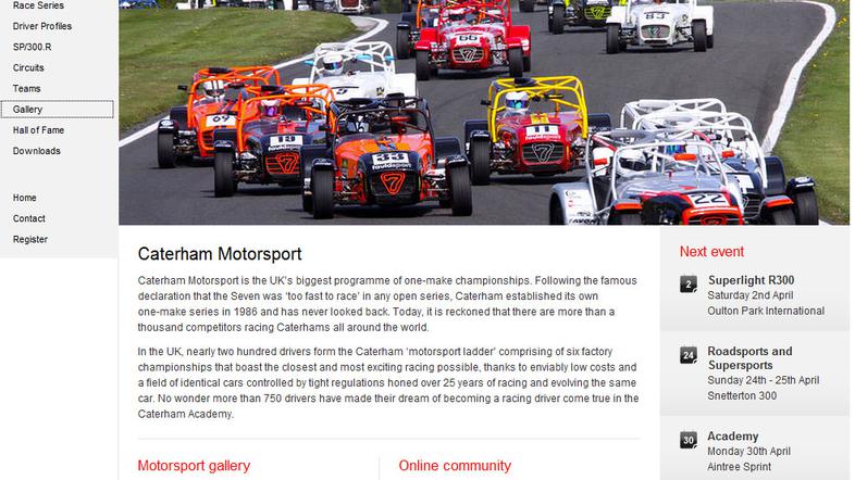 S superlahkimi avtomobili Caterham danes dirka prek tisoč dirkačev po vsem svetu