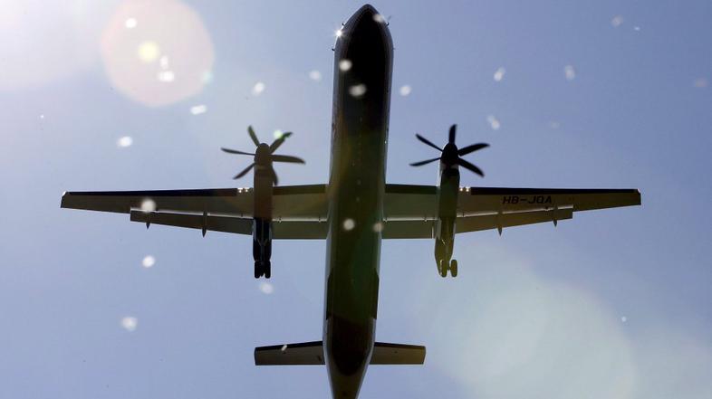 Letalo Bombardier Dash 8.