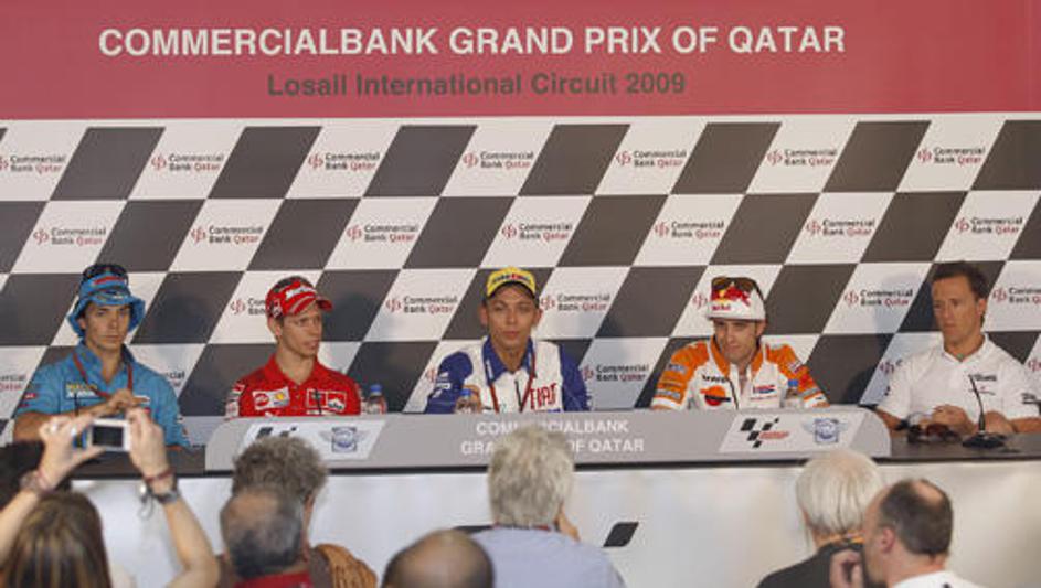 Na uradni tiskovni konferenci pred dirko so na novinarska vprašanja odgovarjali 