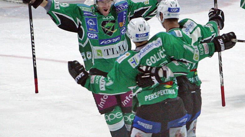 Boštjan Goličič je v petek dvakrat zadel vrata Jesenic. (Foto: Boštjan Tacol)