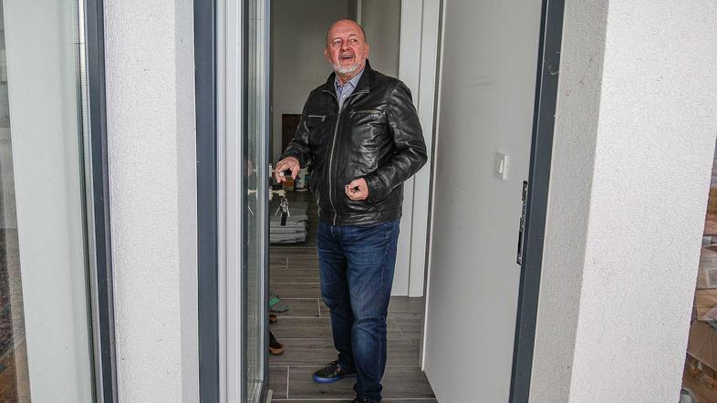 Zmago Jelinčič vila v Žusterni