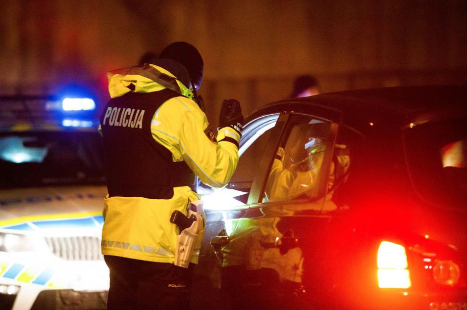 Slovenska policija, nadzor prometa