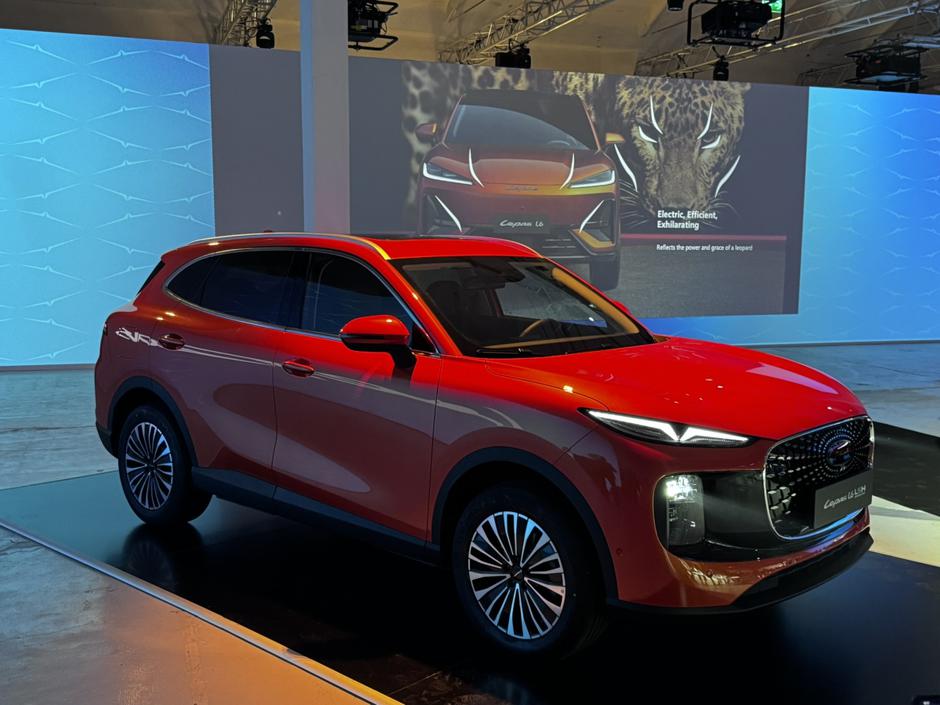 Lepas L06 | Avtor: Andrej Leban