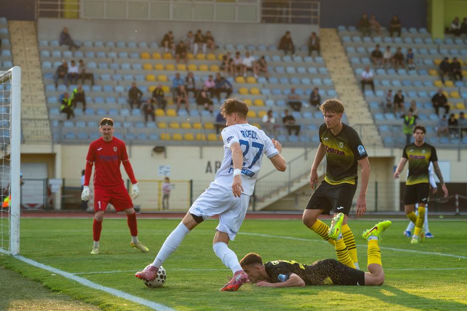 Kalcer Radomlje - Koper | Avtor: Anže Petkovšek