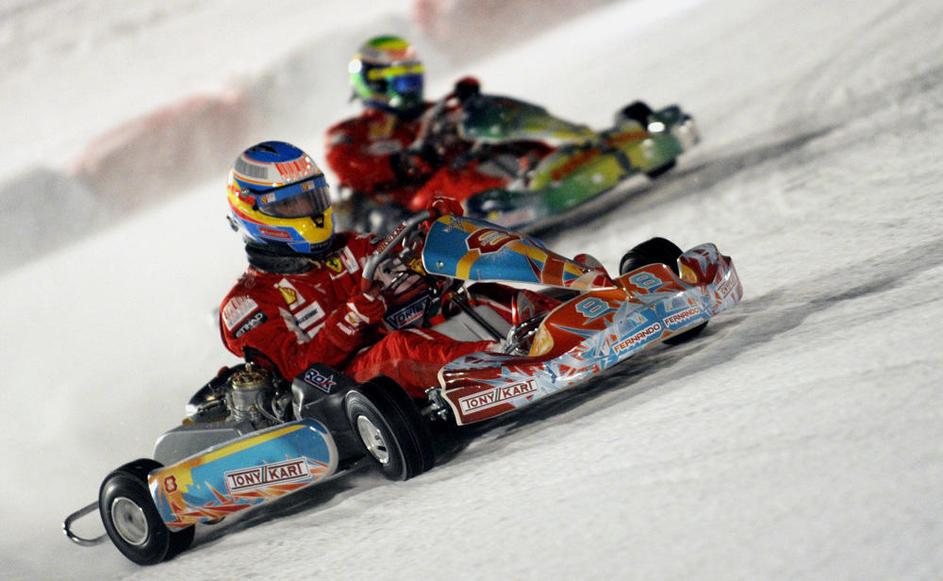 Wrooom zadnji dan 2010 Ferrari Alonso Massa