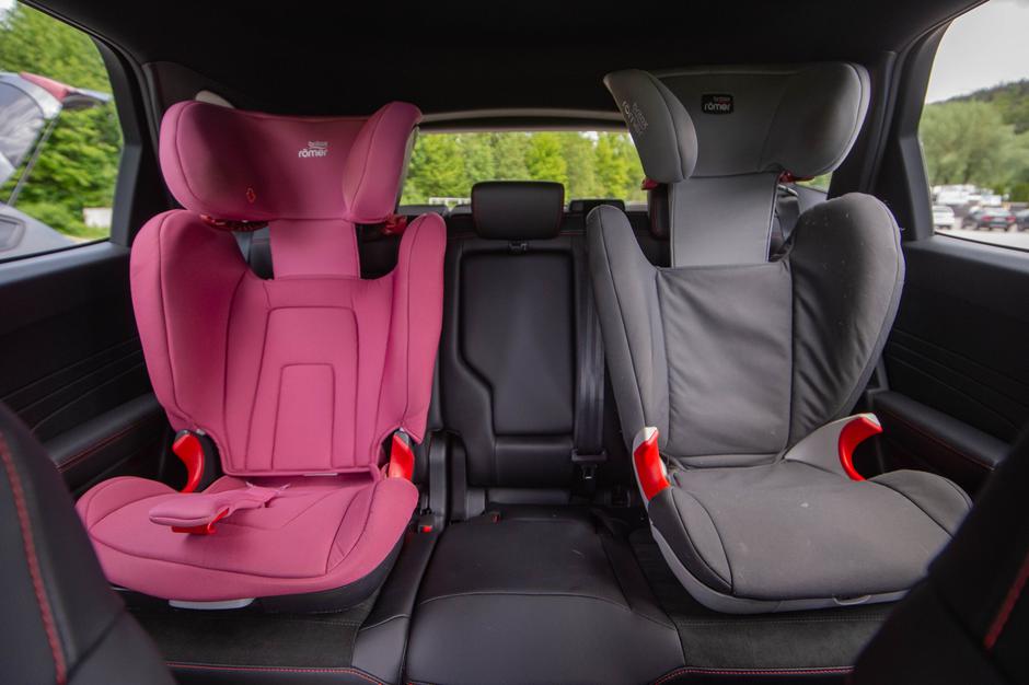 Ford družinski avto primerjava nalaganje prtljage | Avtor: Anže Petkovšek