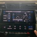 Peugeot i-toggles infotainment