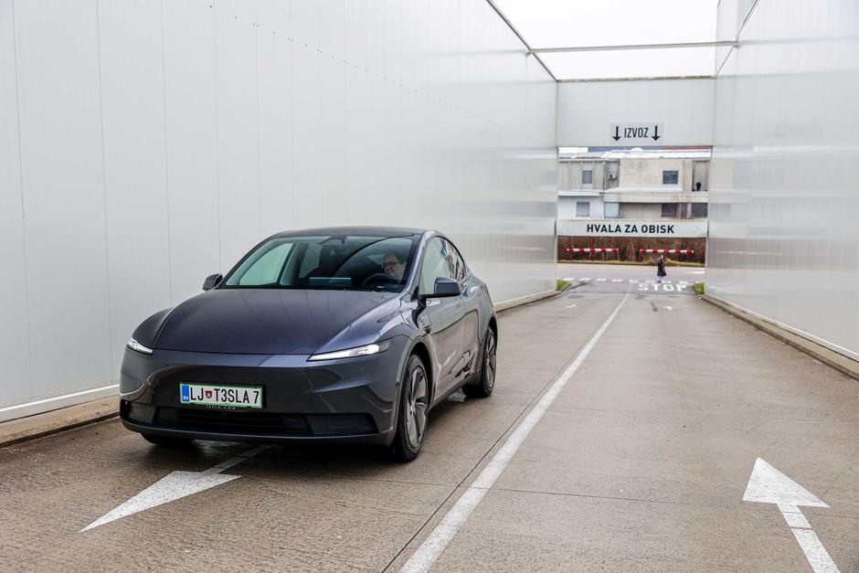 Tesla Y | Avtor: Saša Despot