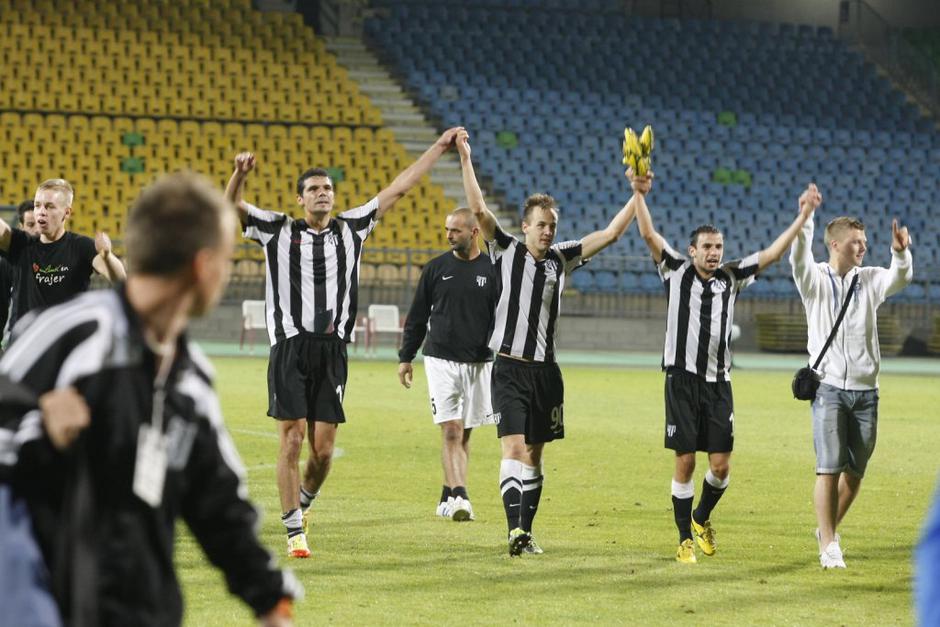 Mura 05 Arsenal Kijev veselje | Avtor: Saša Despot