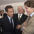 Sarkozy je stopil v bran svojemu sinu.