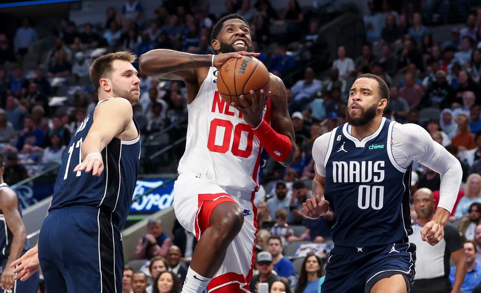 Luka Dončić in Javale McGee | Avtor: Profimedia