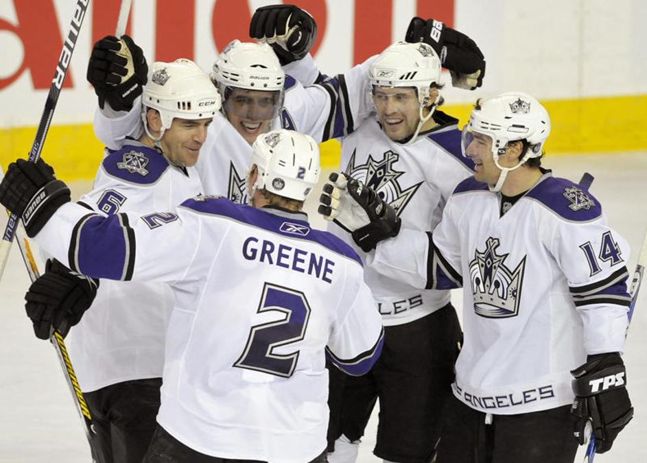 Anže Kopitar je podal pri drugem golu Los Angelesa. (Foto: Reuters)