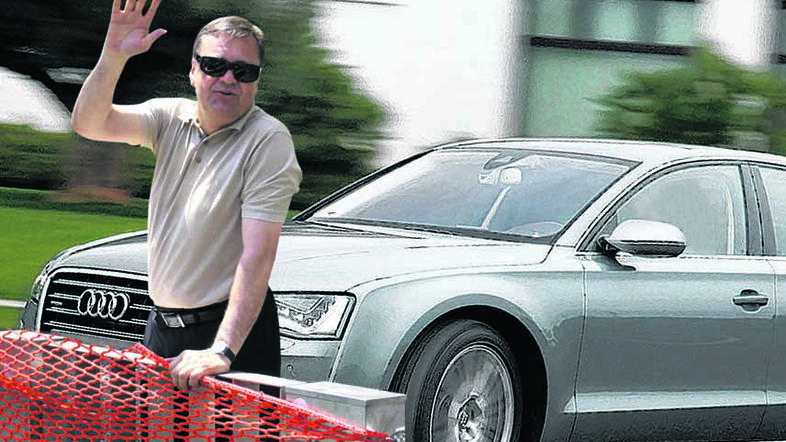 Zoran Janković, audi